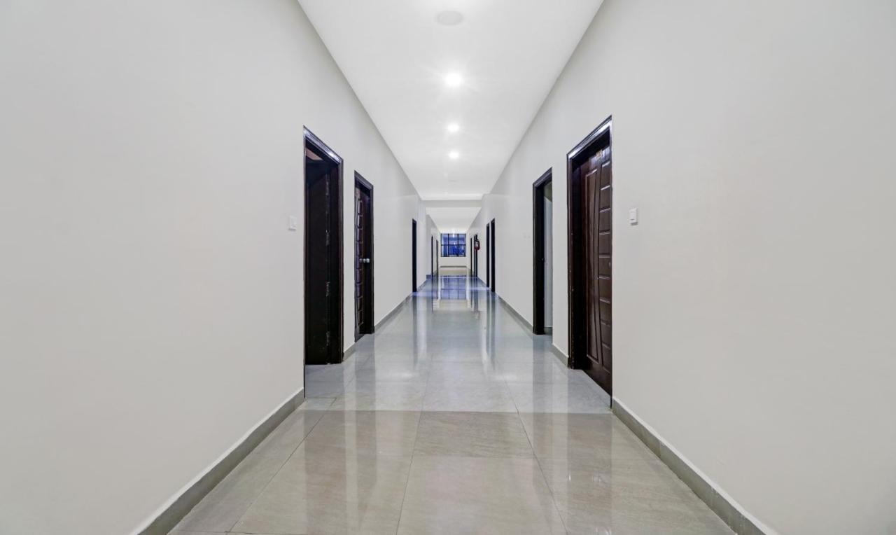 Grand Jp Inn Near 2 Km From Gundlupet Bus Stand Екстериор снимка